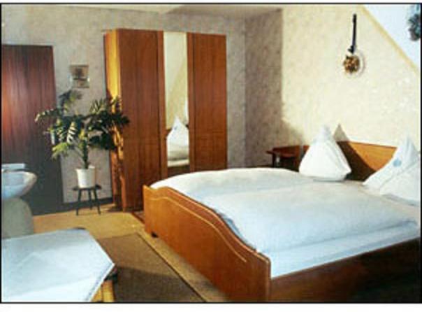 Gaestehaus Karbach Oberwesel Bagian luar foto